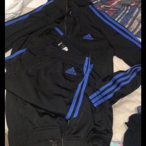 Boys adidas 2 piece set